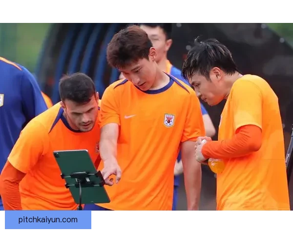 国际足坛新星：外教经验助力年轻球员稳步提升